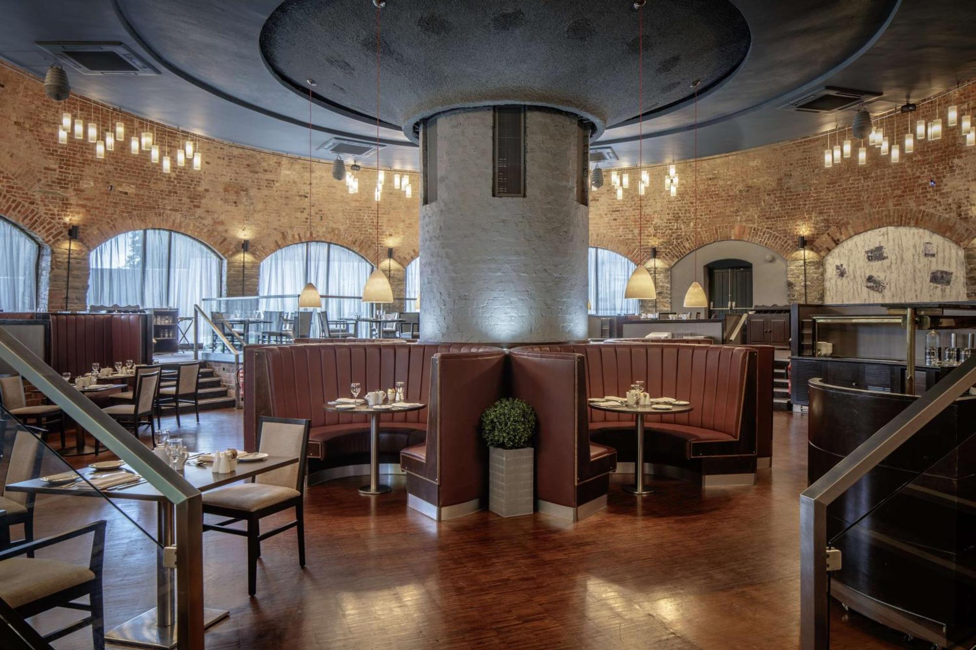 Doubletree By Hilton Bristol City Centre Ngoại thất bức ảnh