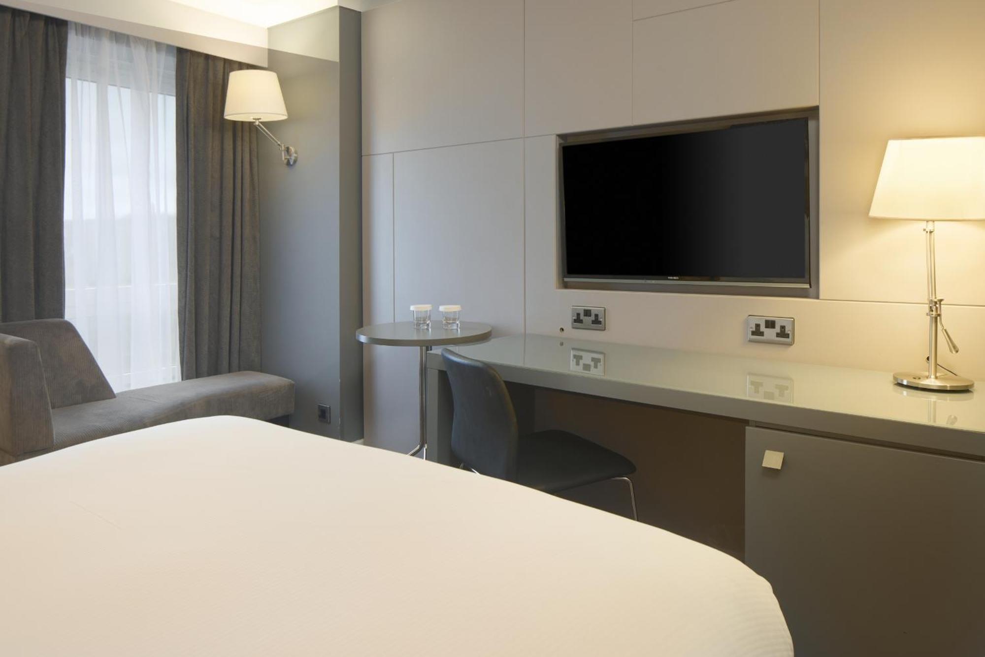 Doubletree By Hilton Bristol City Centre Ngoại thất bức ảnh