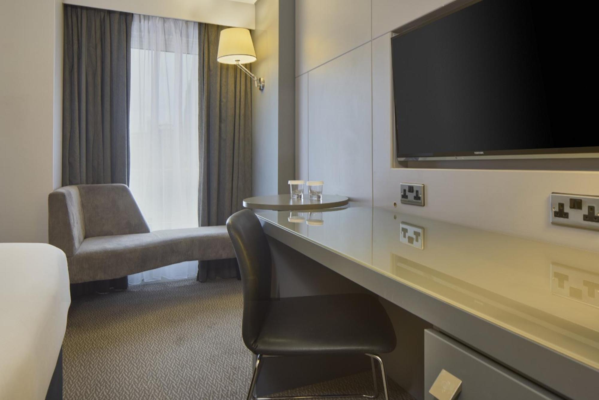 Doubletree By Hilton Bristol City Centre Ngoại thất bức ảnh