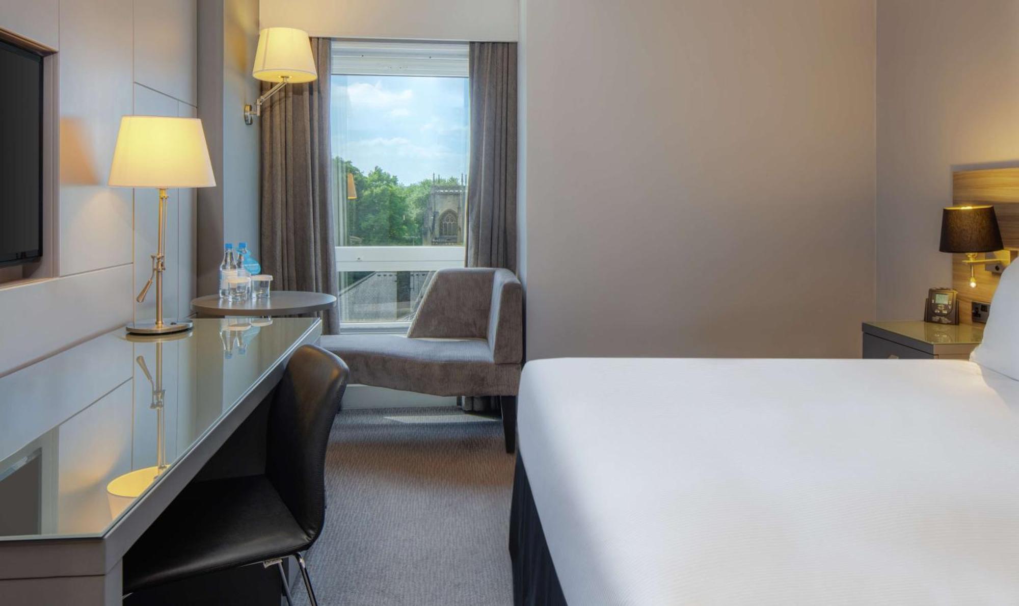 Doubletree By Hilton Bristol City Centre Ngoại thất bức ảnh